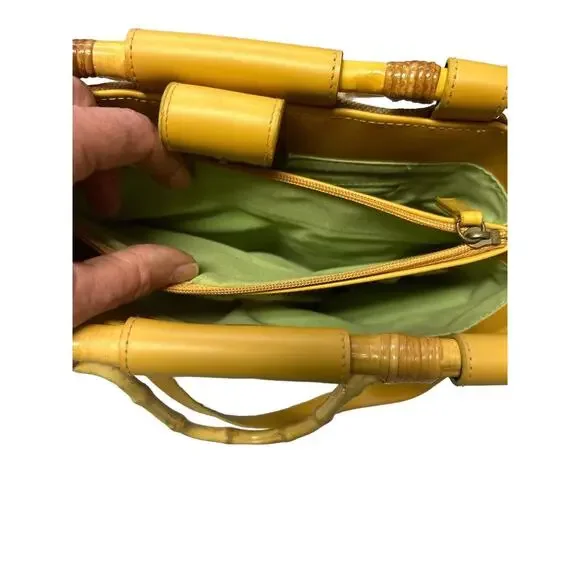 Unbranded medium sized yellow tropical floral and bamboo purse w shoulder strap - Picture 5 of 5